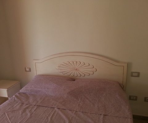 Testiera letto nocciola